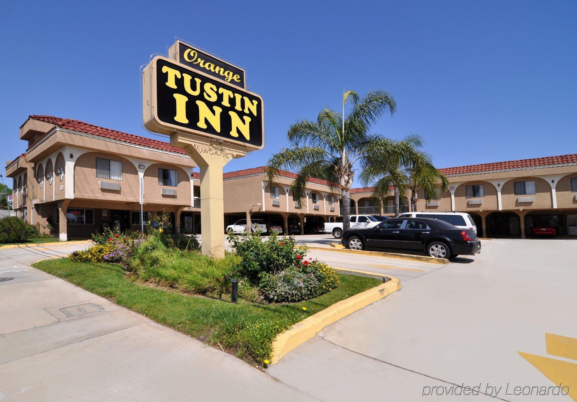 Orange Tustin Inn In Орандж Екстер'єр фото